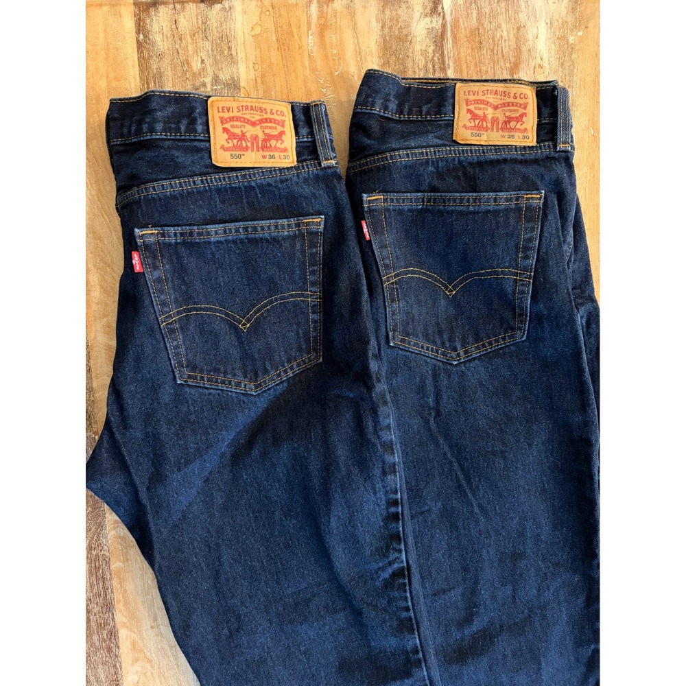 Levi's 550 Bundle Relaxed Fit Dark Wash Jeans 2 Pairs Mens 36x30 - Picture 3 of 11